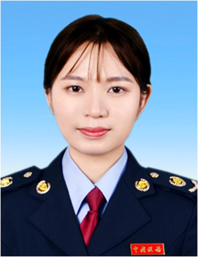 李少茵