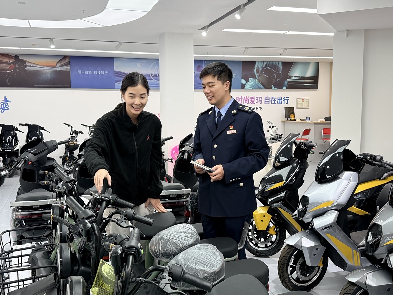 国家税务总局佛山市禅城区税务局组织青年干部走访企业，宣传税费政策