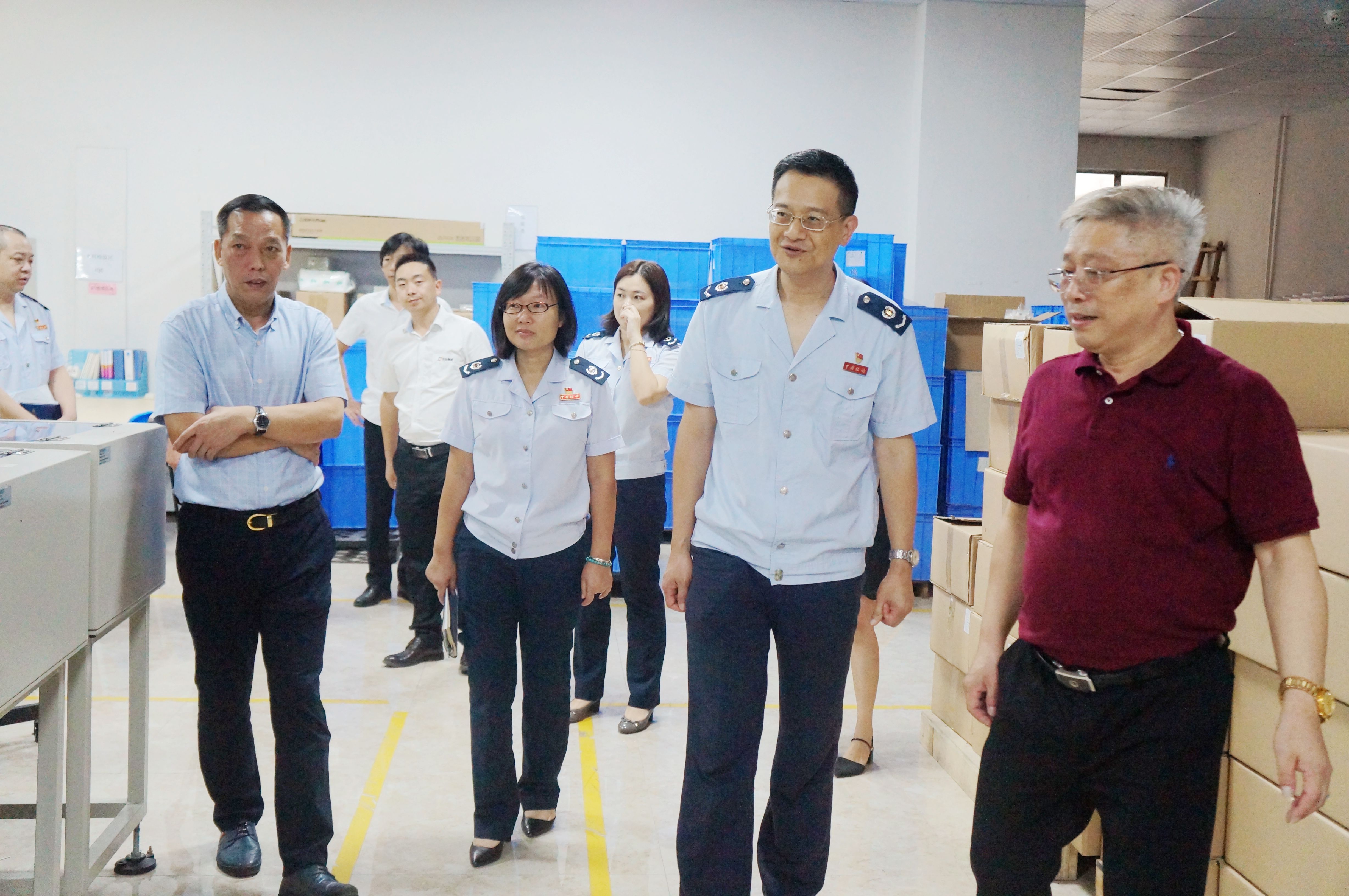 白云：“不忘初心、牢记使命”主题教育调研助力减税降费落地生根