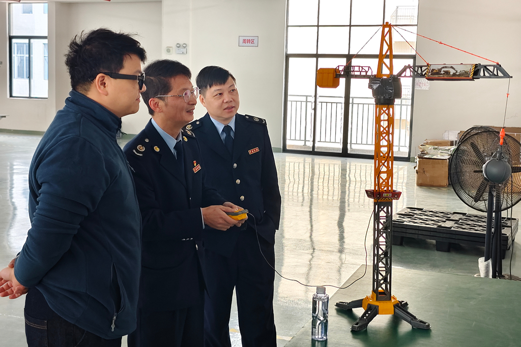 五华：“政策+服务”助力制造业小微企业合规发展