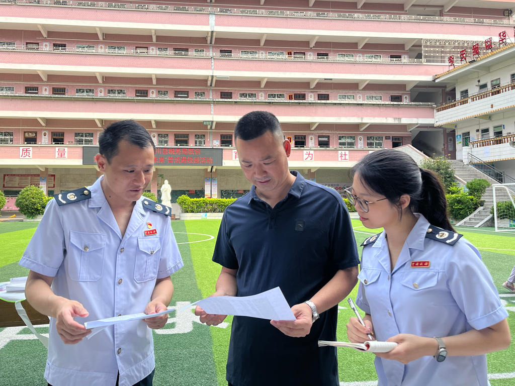 五华：精准辅导个税汇算 提升诚信纳税意识