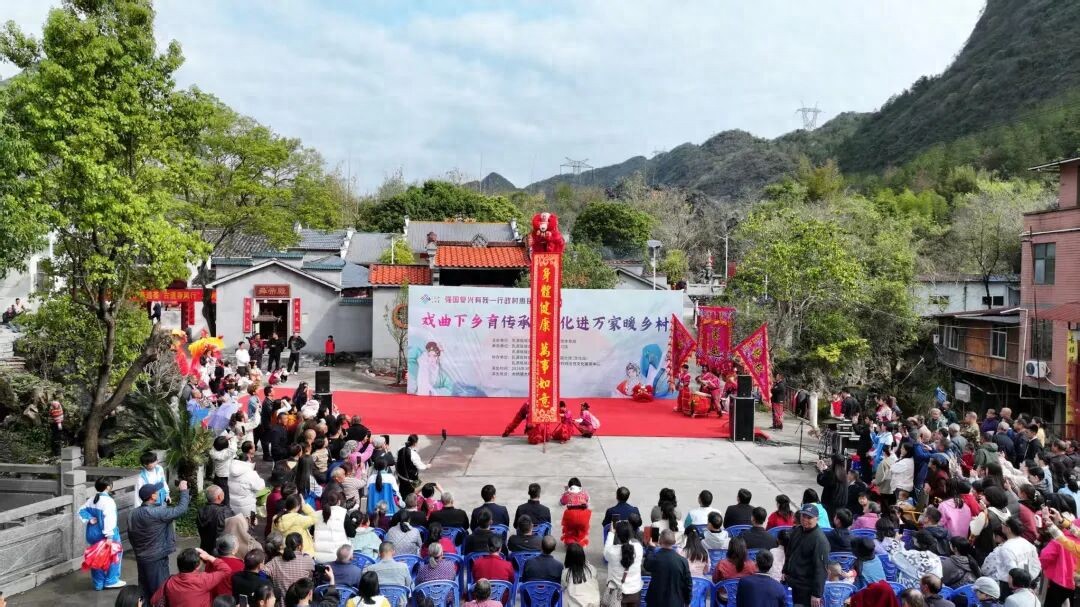 千年民俗唤醒春日古道 大桥镇以“非遗文化”与“春日花香”激活乡村经济