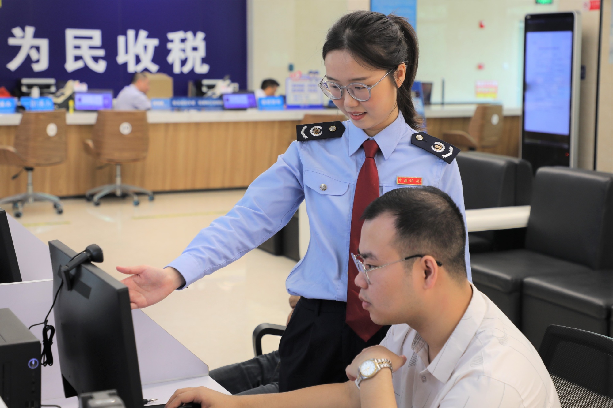 【央广网客户端】我的办税日记④：解锁智能服务新体验