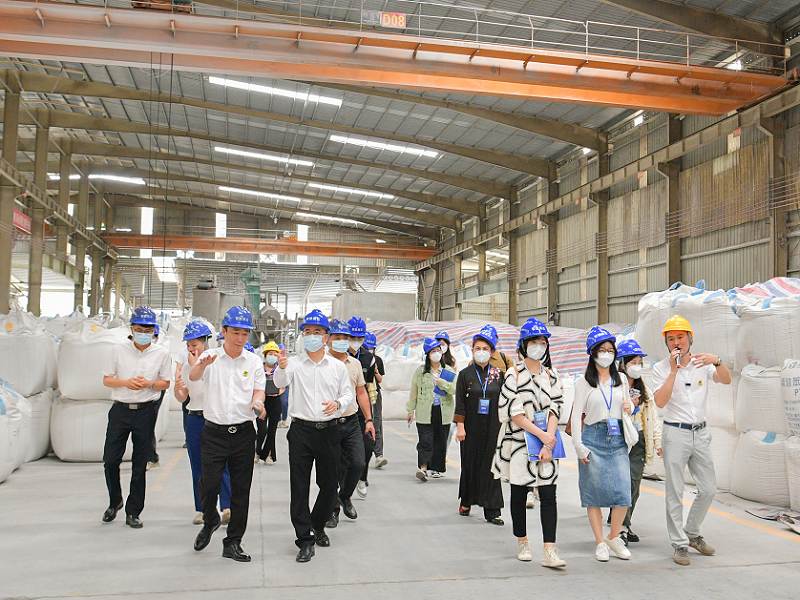 云浮税务部门多措助力传统支柱产业向“新”提“质” 为千亿产业集群注入“源头活水”